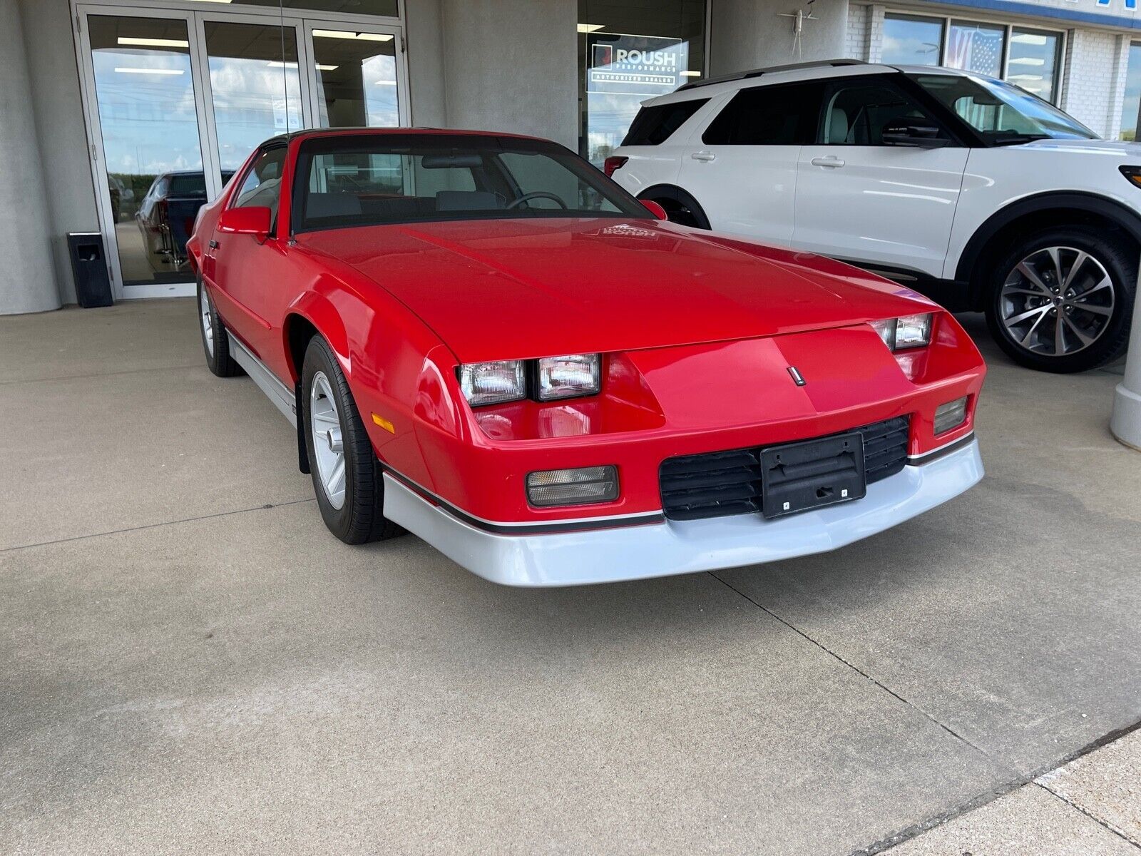 Chevrolet-Camaro-Coupe-1988-2