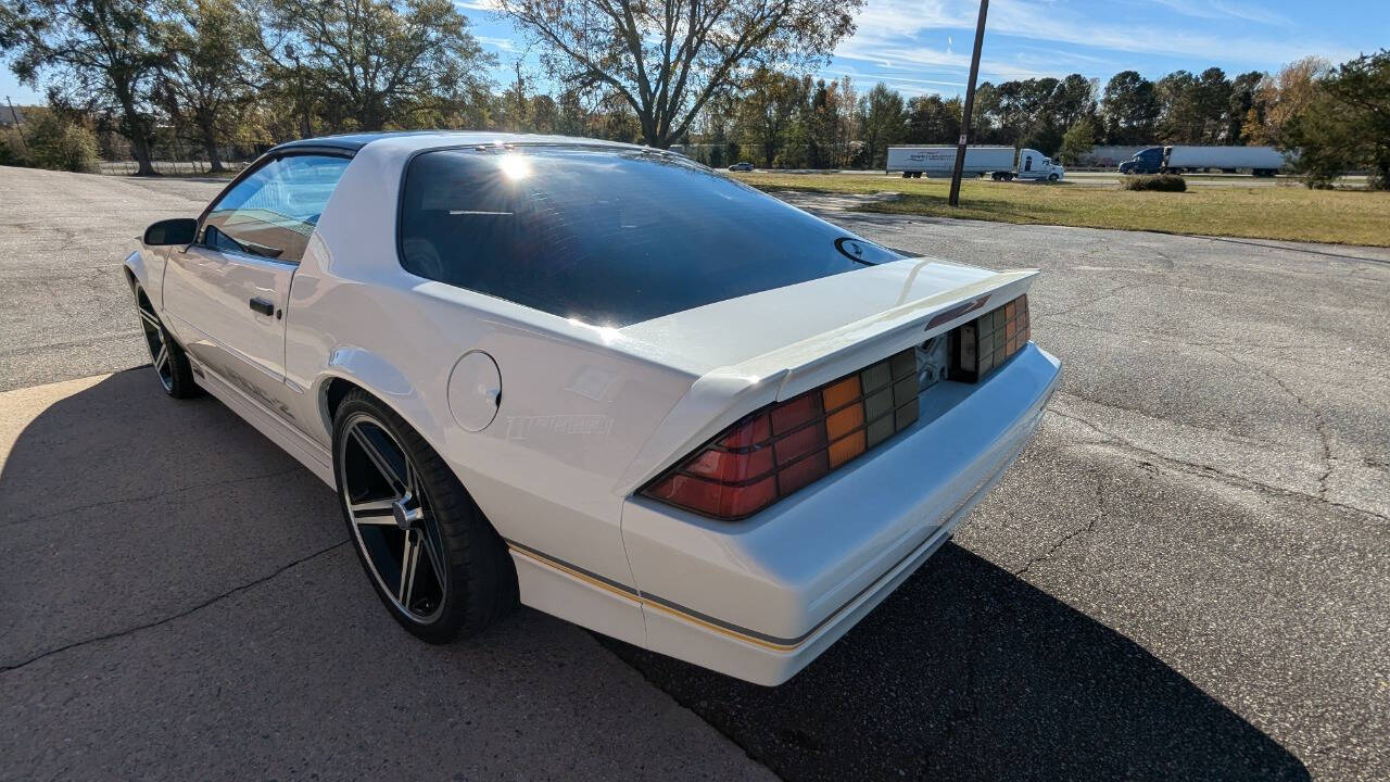 Chevrolet-Camaro-Coupe-1988-7