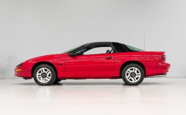 Chevrolet-Camaro-Coupe-1993-2