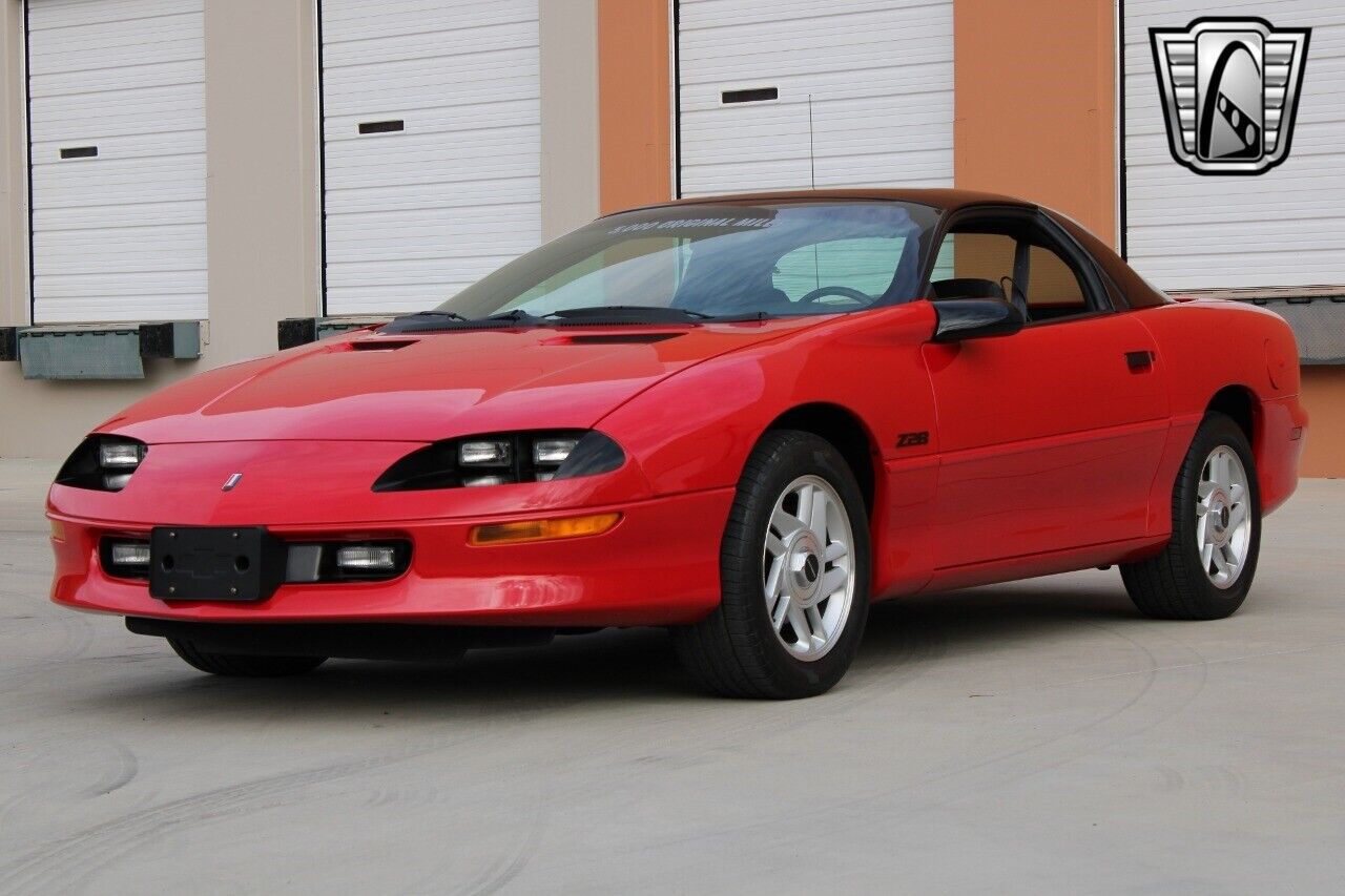 Chevrolet-Camaro-Coupe-1993-4