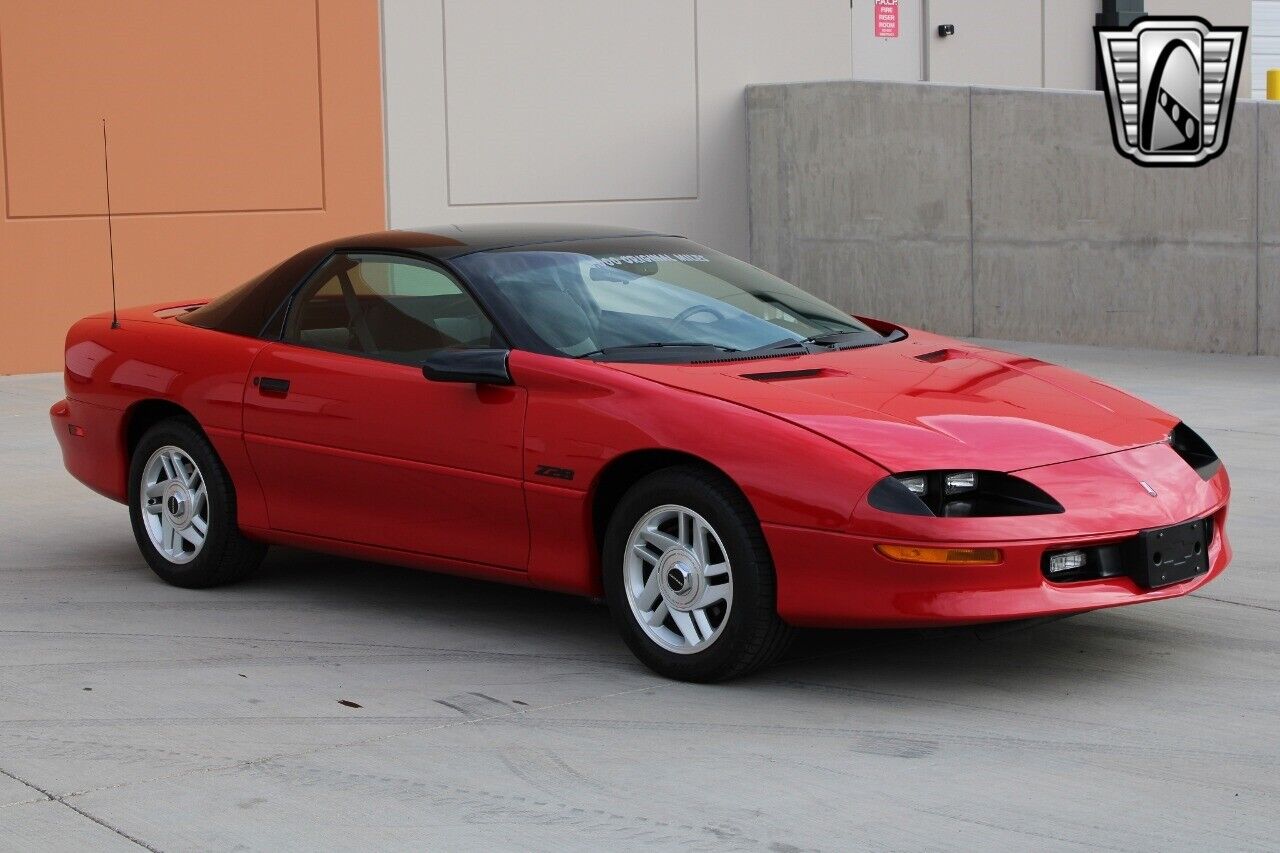 Chevrolet-Camaro-Coupe-1993-9