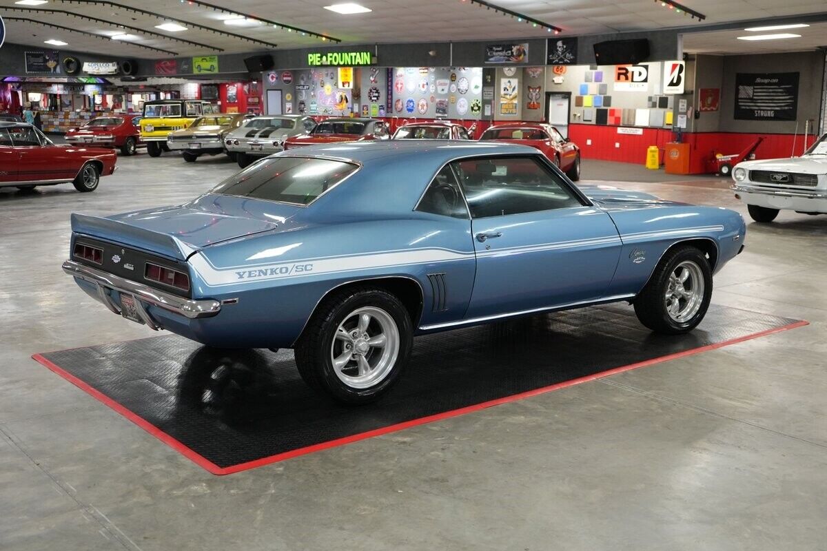 Chevrolet-Camaro-Yenko-Style-Coupe-1969-5