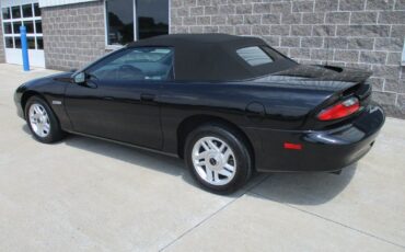 Chevrolet-Camaro-Z28-Convertible-1995-25