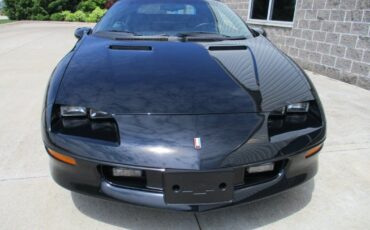 Chevrolet-Camaro-Z28-Convertible-1995-4