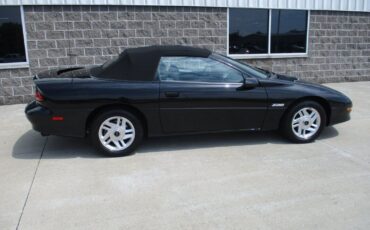 Chevrolet-Camaro-Z28-Convertible-1995-7