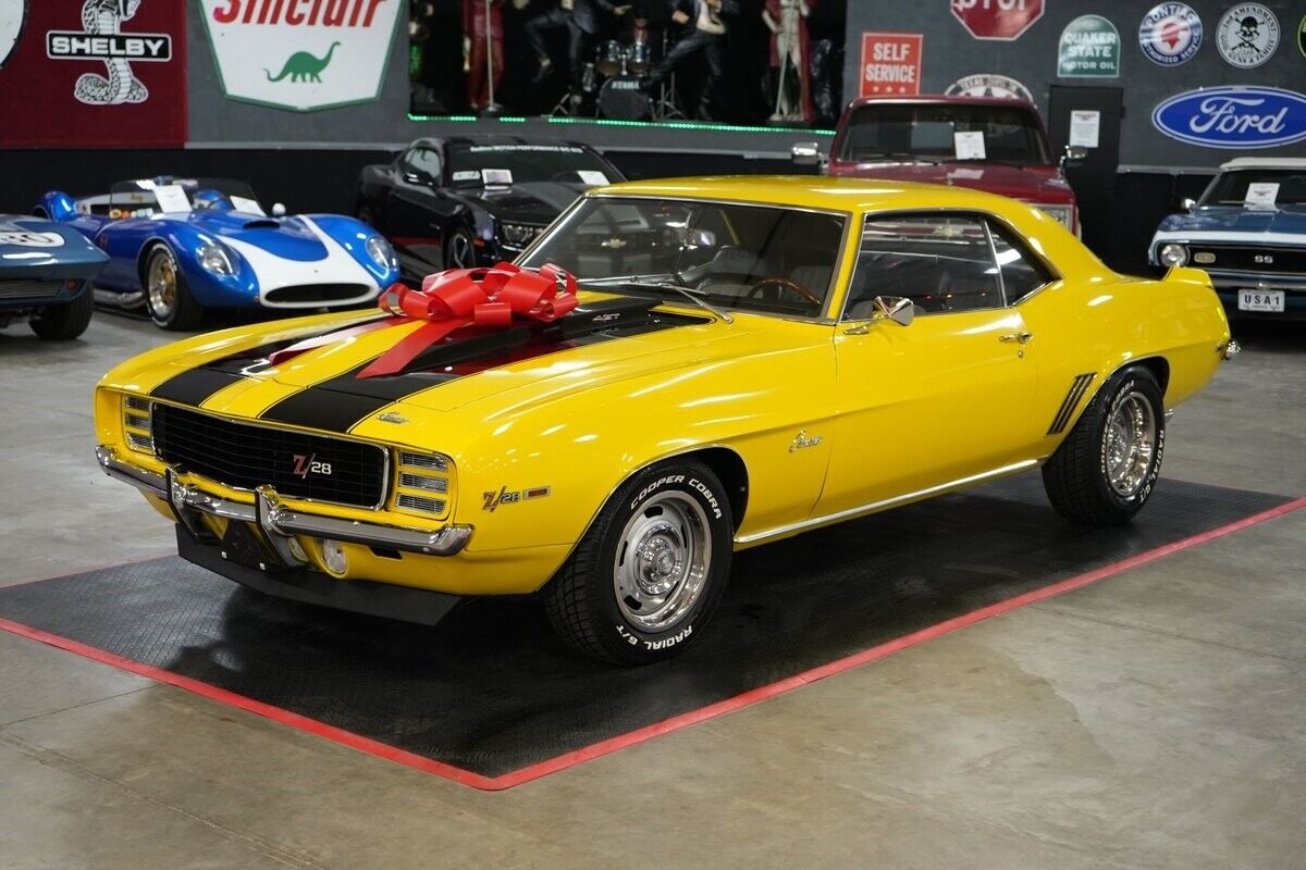 Chevrolet-Camaro-Z28-Style-Coupe-1969-1