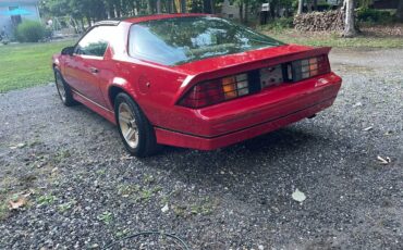 Chevrolet-Camaro-iroc-z28-1987-12