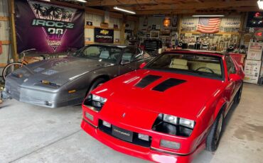 Chevrolet-Camaro-iroc-z28-1987-5