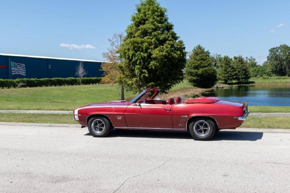 Chevrolet-Camaro-ss-1969-3