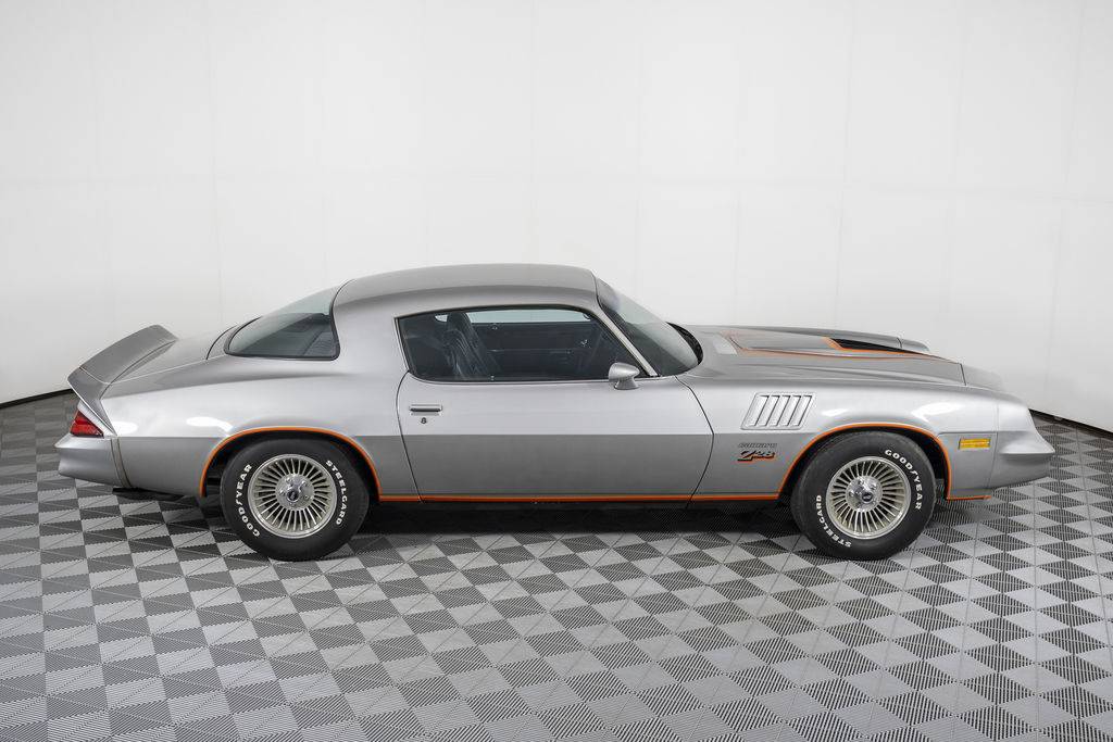 Chevrolet-Camaro-z28-1978-18