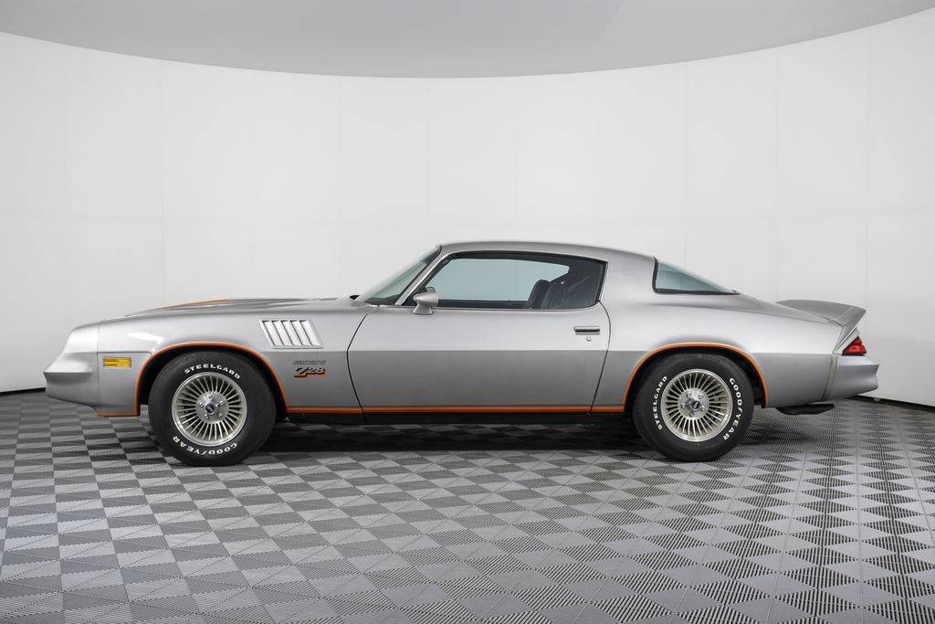 Chevrolet-Camaro-z28-1978-4