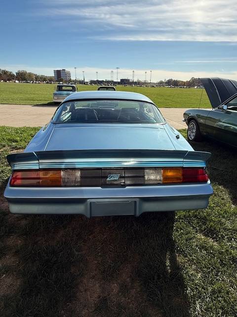 Chevrolet-Camaro-z28-1981-2