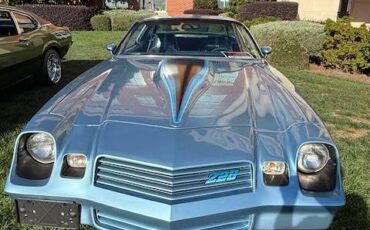 Chevrolet-Camaro-z28-1981-4