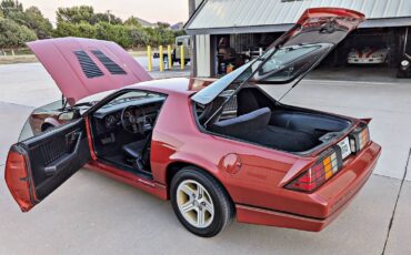 Chevrolet-Camaro-z28-1988-15