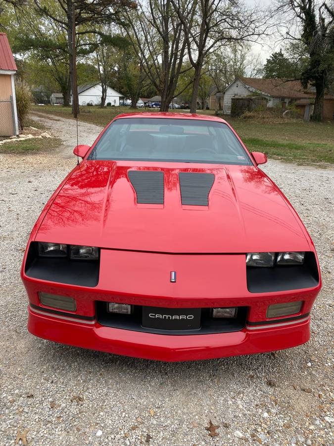 Chevrolet-Camaro-z28-1989-1