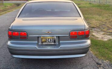 Chevrolet-Caprice-classic-1994-3