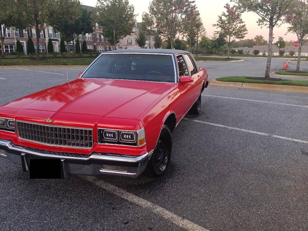 Chevrolet-Caprice-classic-brougham-1986-9