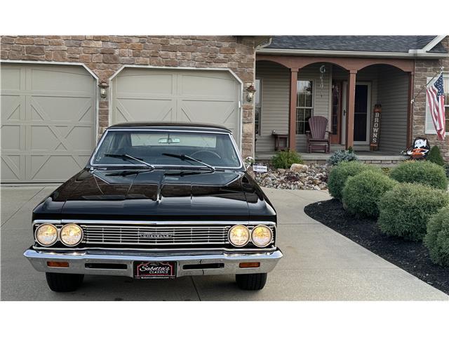 Chevrolet-Chevelle-1966-1