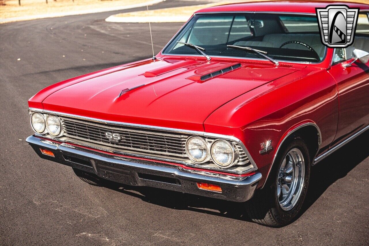 Chevrolet-Chevelle-1966-10