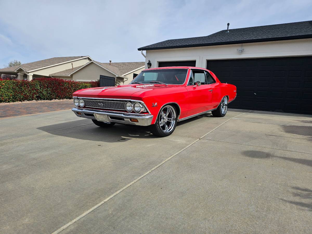 Chevrolet-Chevelle-1966-14