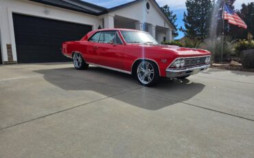 Chevrolet-Chevelle-1966-15