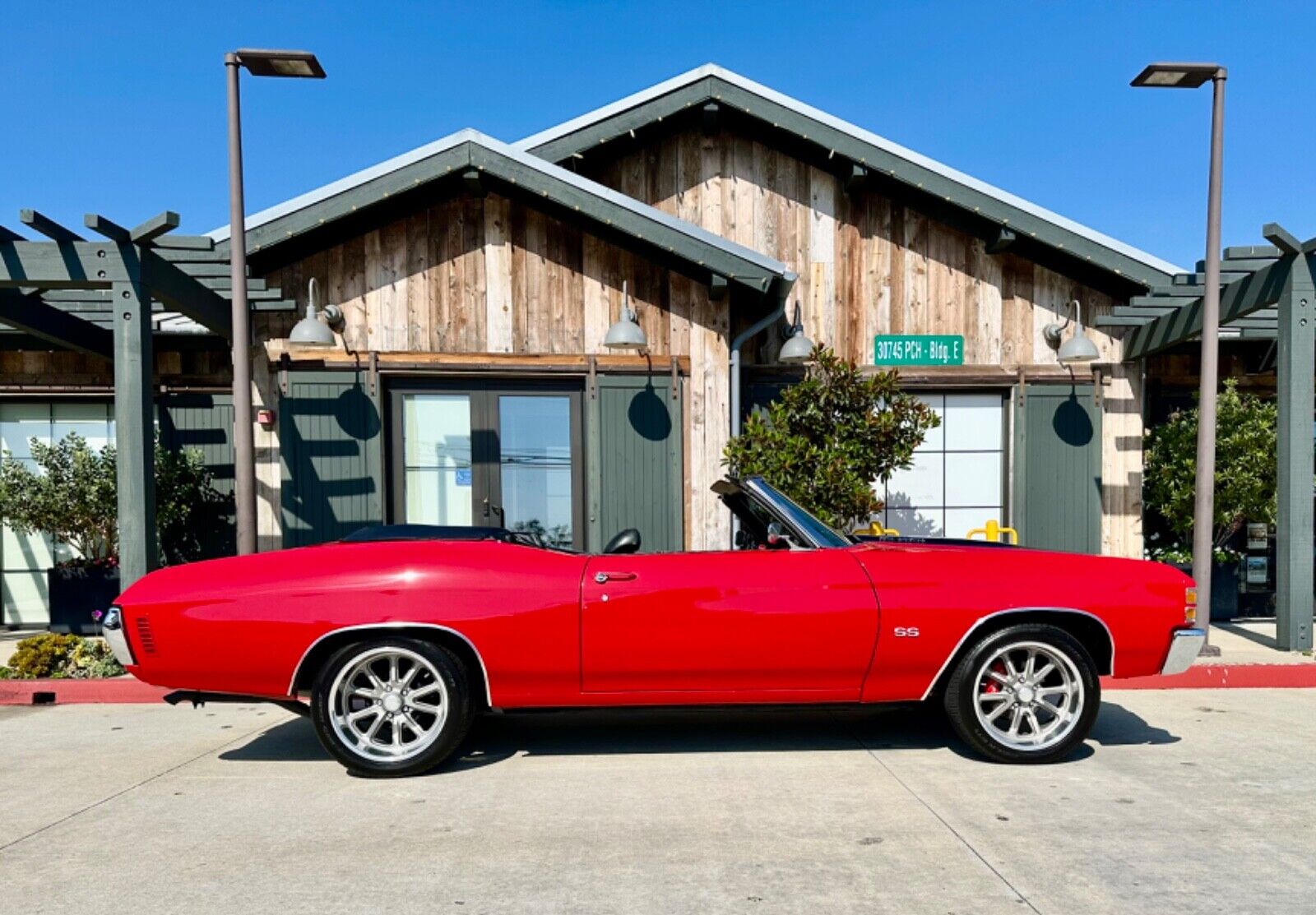 Chevrolet Chevelle  year1}