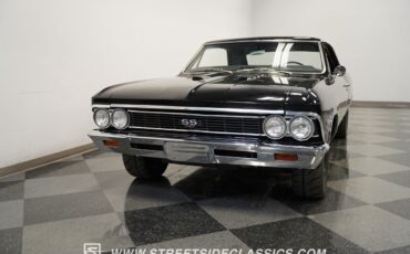 Chevrolet-Chevelle-Coupe-1966-16