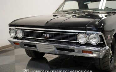 Chevrolet-Chevelle-Coupe-1966-18