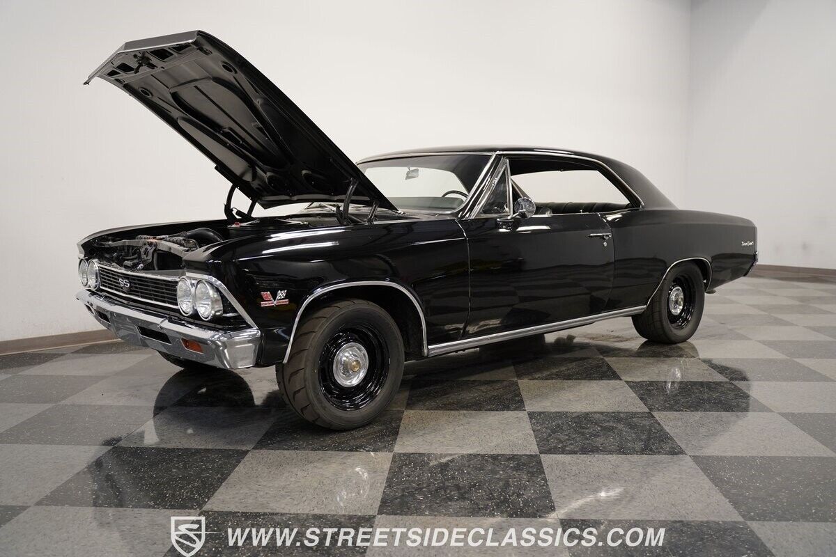 Chevrolet-Chevelle-Coupe-1966-30