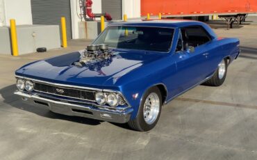 Chevrolet-Chevelle-Coupe-1966-6