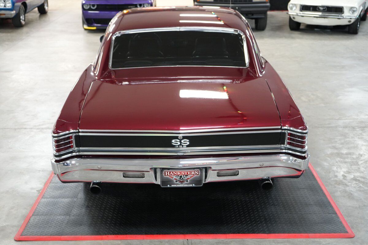 Chevrolet-Chevelle-Coupe-1967-16