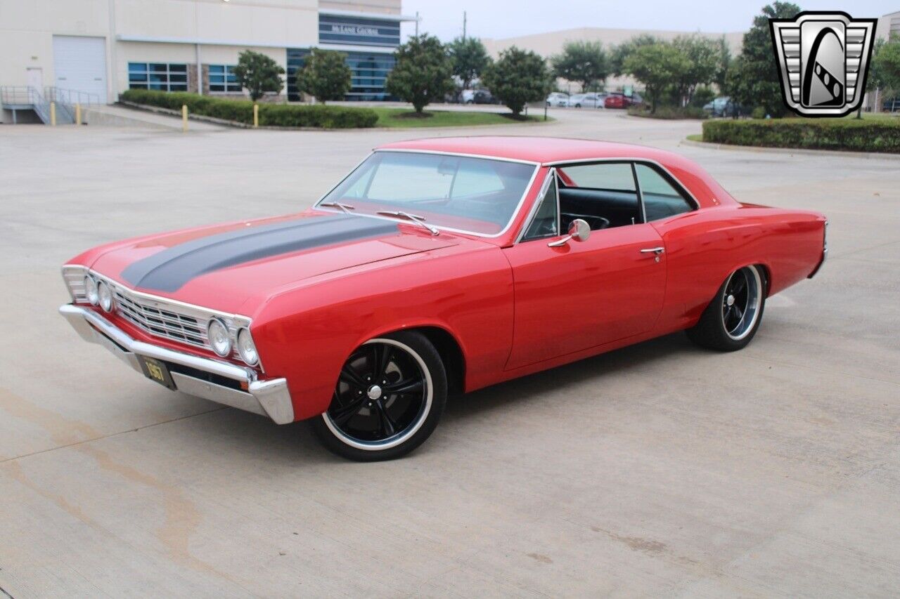 Chevrolet-Chevelle-Coupe-1967-2