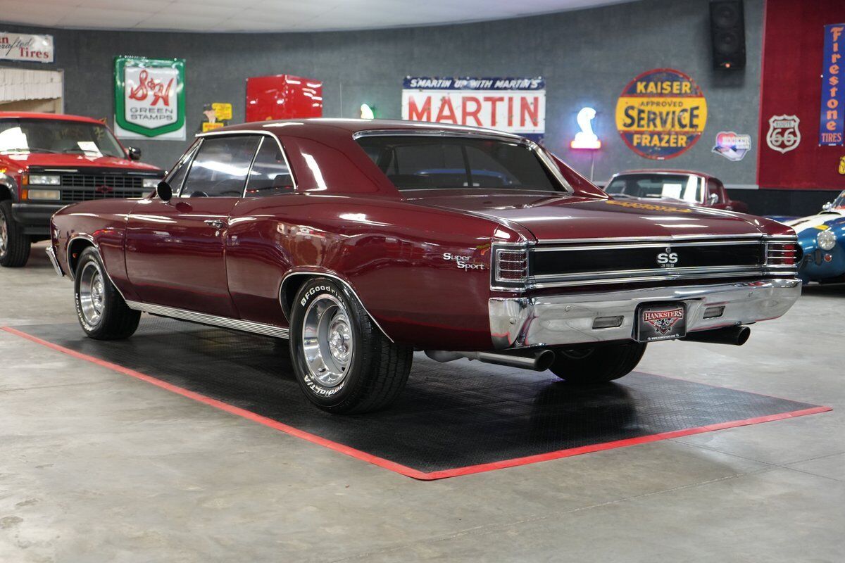 Chevrolet-Chevelle-Coupe-1967-23