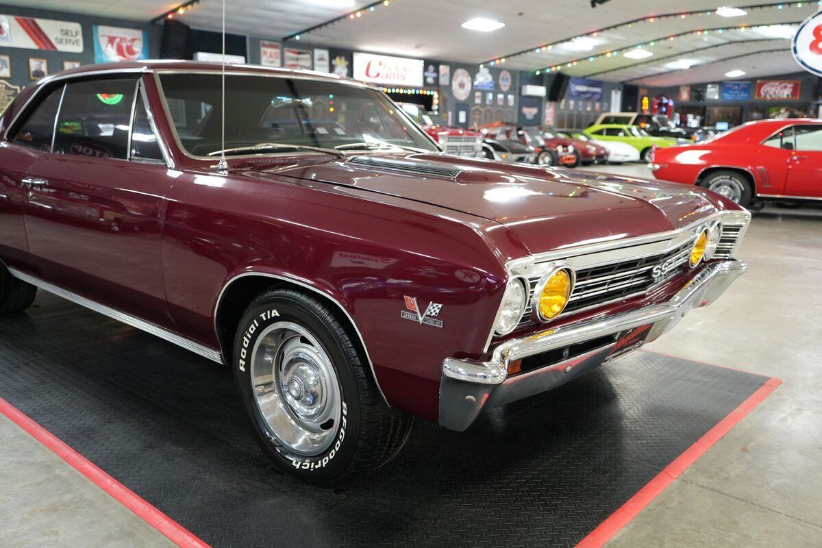 Chevrolet-Chevelle-Coupe-1967-32