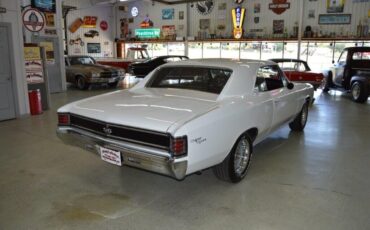 Chevrolet-Chevelle-Coupe-1967-4