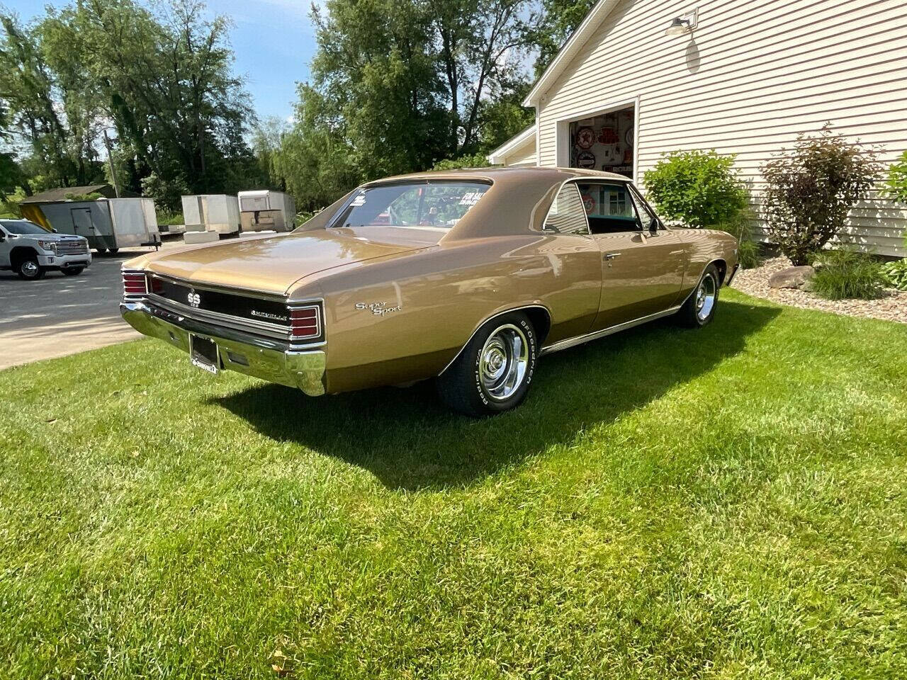 Chevrolet-Chevelle-Coupe-1967-8