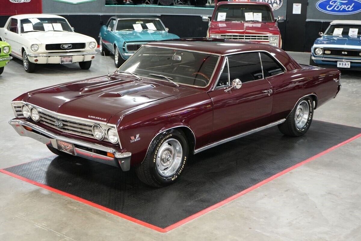 Chevrolet-Chevelle-Coupe-1967-9