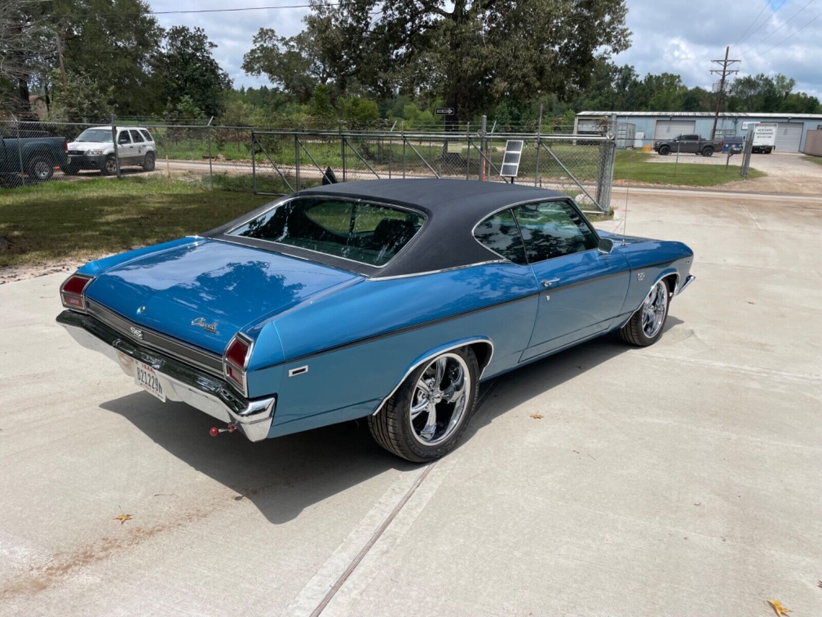 Chevrolet-Chevelle-Coupe-1969-2