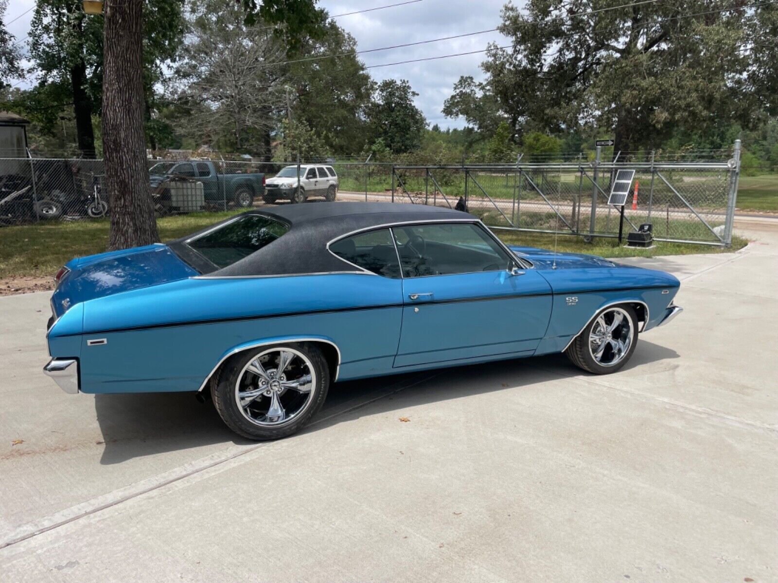 Chevrolet-Chevelle-Coupe-1969-4