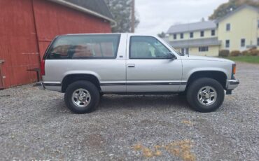 Chevrolet-Cheyenne-1994-1