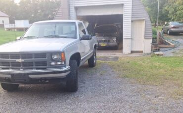 Chevrolet-Cheyenne-1994-22