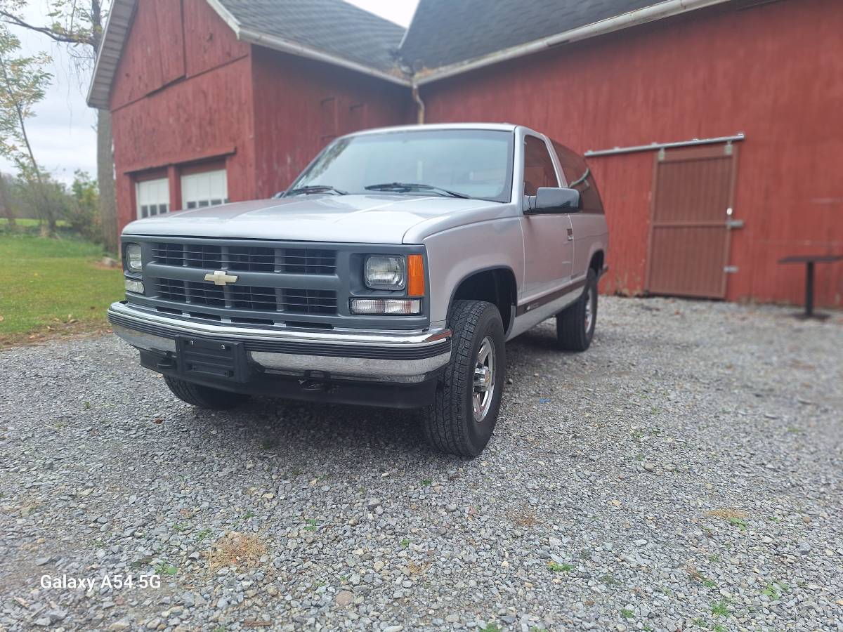 Chevrolet-Cheyenne-1994