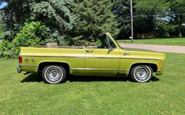 Chevrolet-Cheyenne-blazer-1973-2