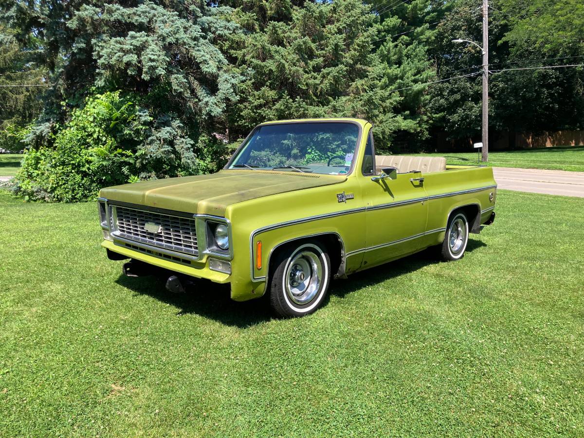 Chevrolet-Cheyenne-blazer-1973