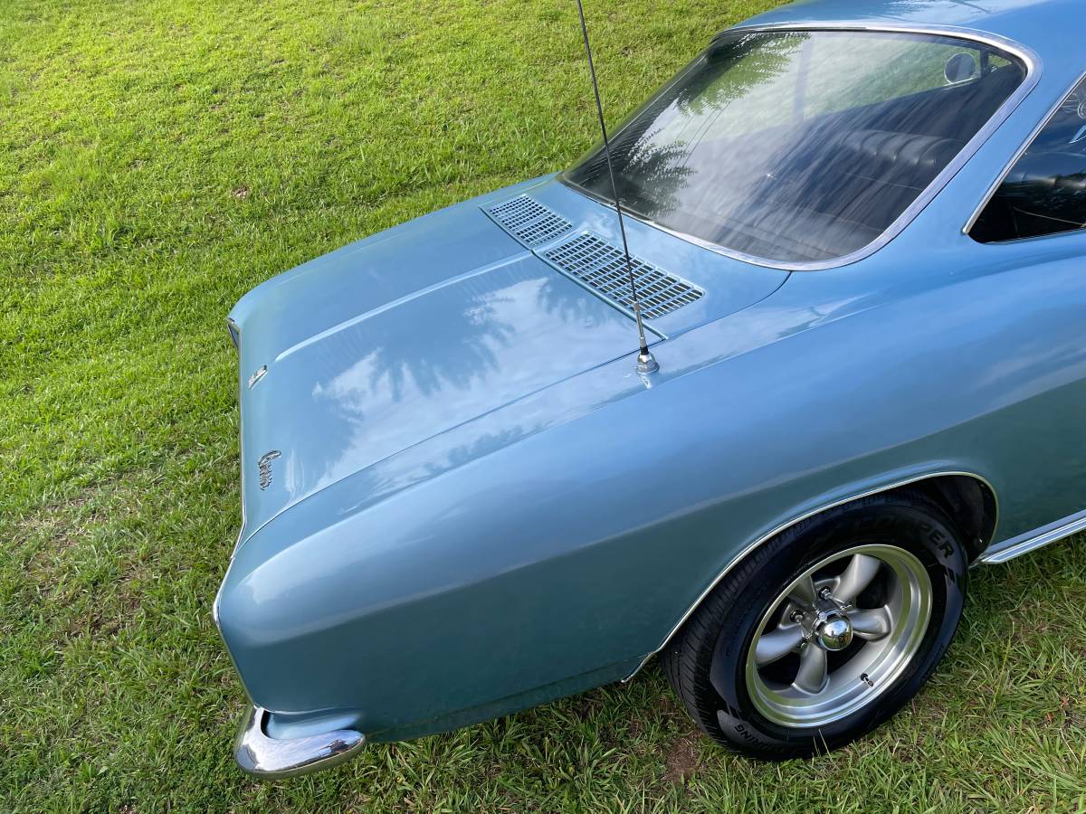 Chevrolet-Corvair-110-1966-10