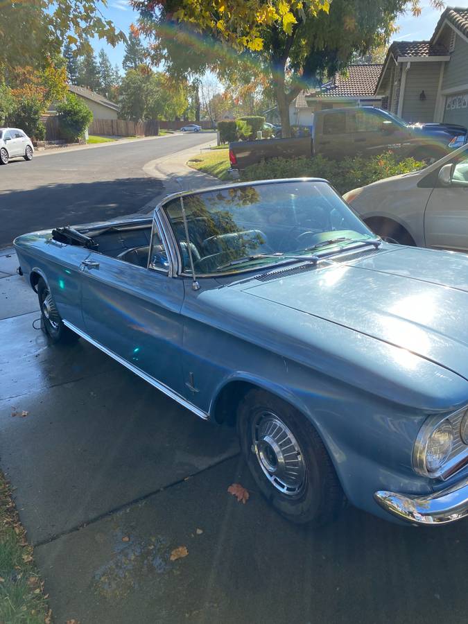 Chevrolet-Corvair-1963-17