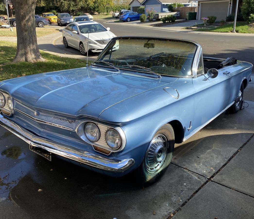 Chevrolet-Corvair-1963-3