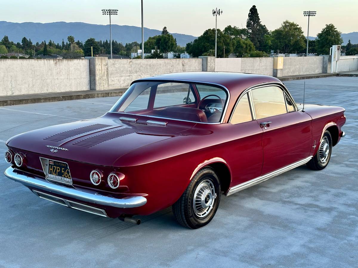 Chevrolet-Corvair-1963-6