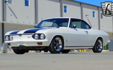 Chevrolet-Corvair-1966-3