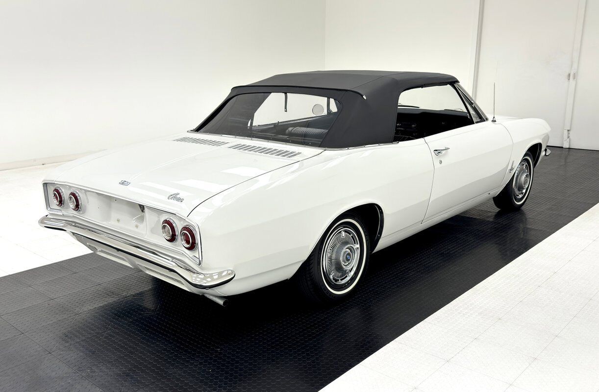 Chevrolet-Corvair-Cabriolet-1965-7